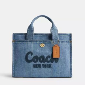 COACH CARGO TOTE BAG 26