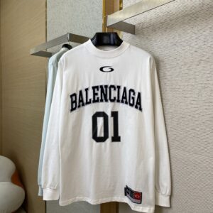BALENCIAGA SWEATSHIRT